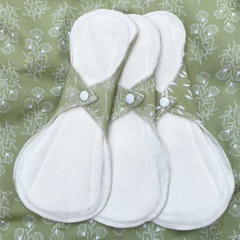 Blümchen waterproof menstrual pads hemp bamboo complete pack