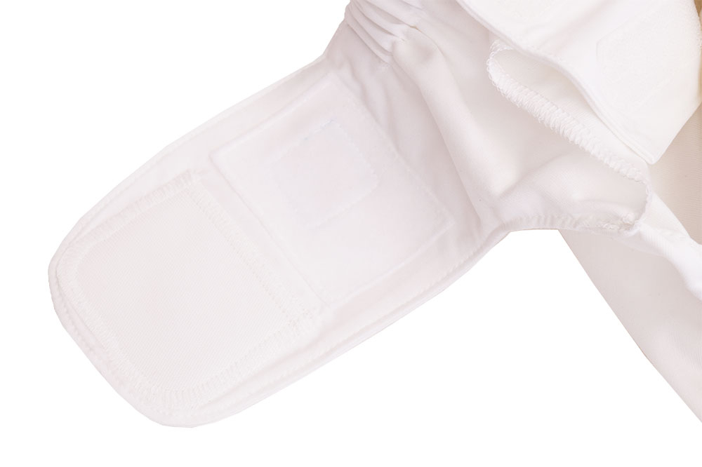 2nd Quality 5 pcs. Blümchen Adult/ Junior 2in1 incontinence pant white (without pad)